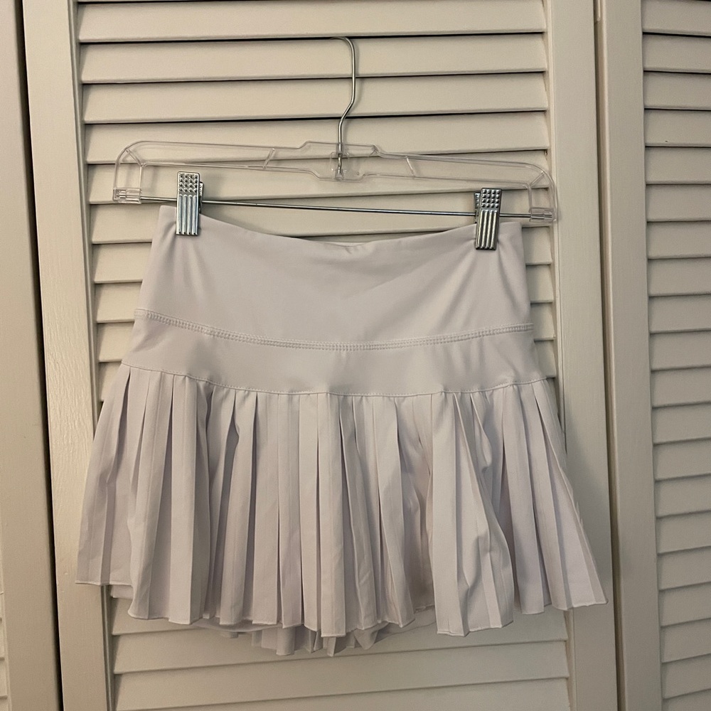 NWOT gold hinge tennis skirt size xs